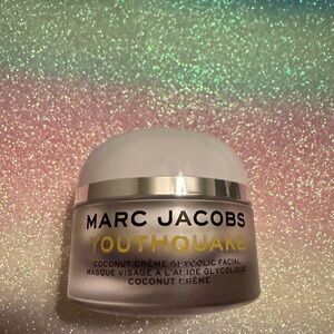 Marc Jacobs Youthquake coconut Crème glycolic facial